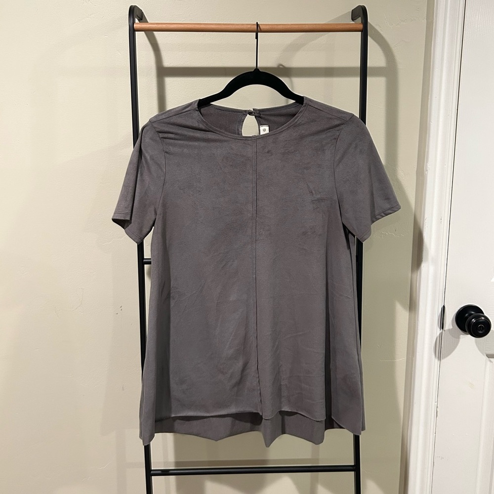 Ginger G Gray Short Sleeve Suede Top